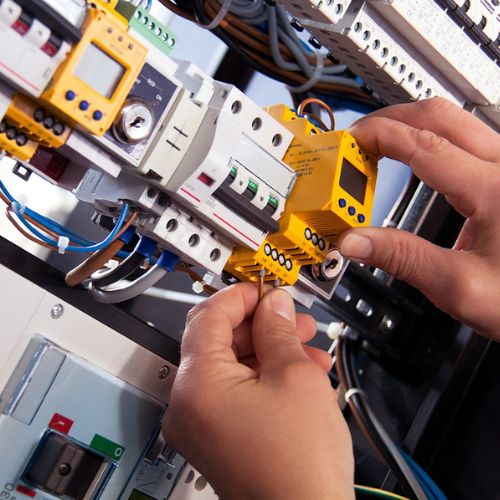 Comprendre les Grandeurs Électriques