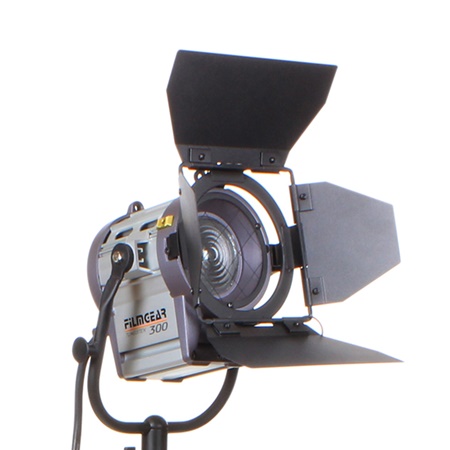 Projecteur Fresnel halogène Tungstène FILMGEAR 150W